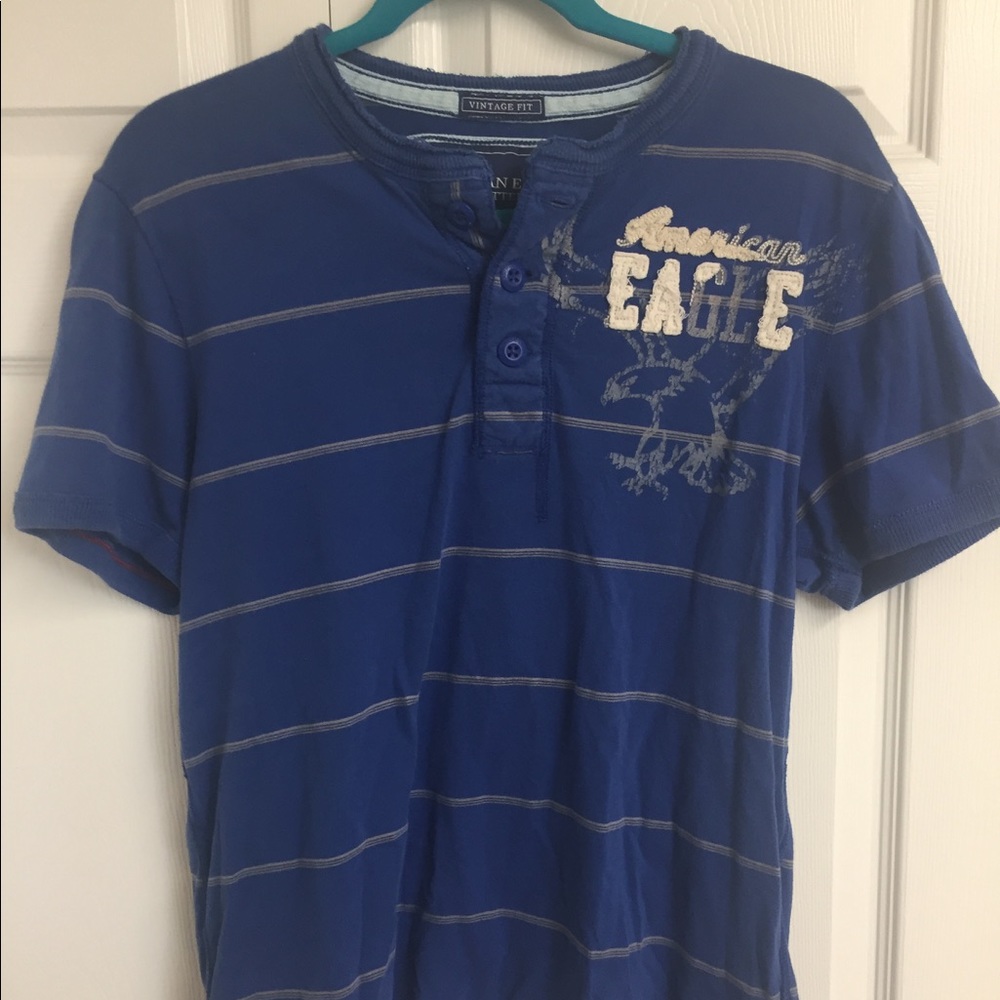 American Eagle shirt